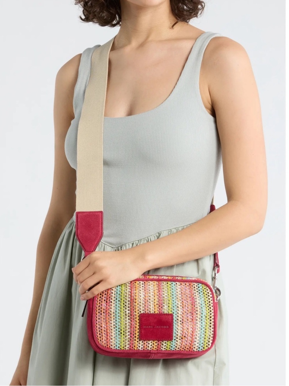 Marc Jacobs Perfect Flash
Crossbody / Flash Camera Bag in Rhubarb Multi